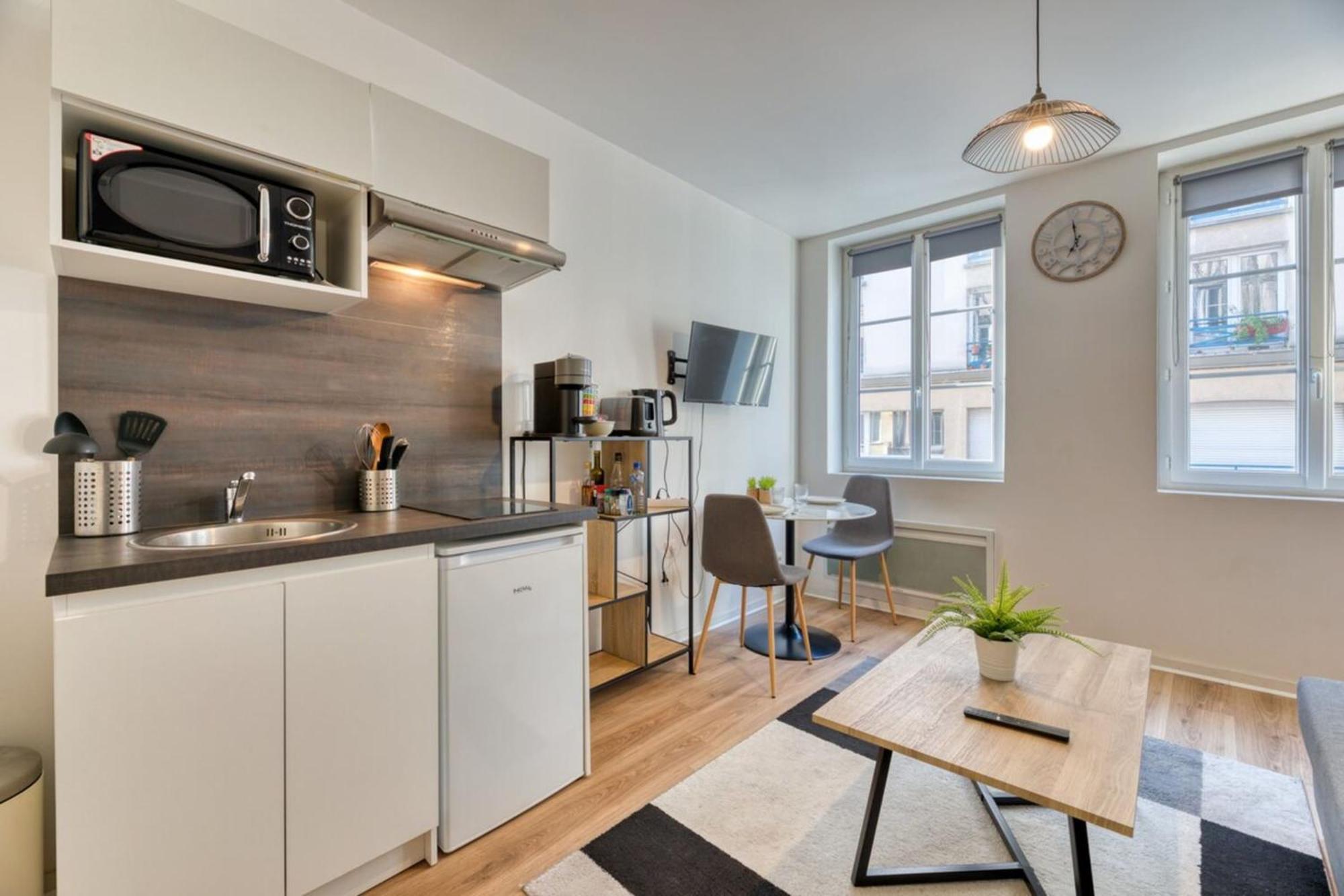 Le Thibaut Studio Renove Au Coeur De 鲁昂 外观 照片